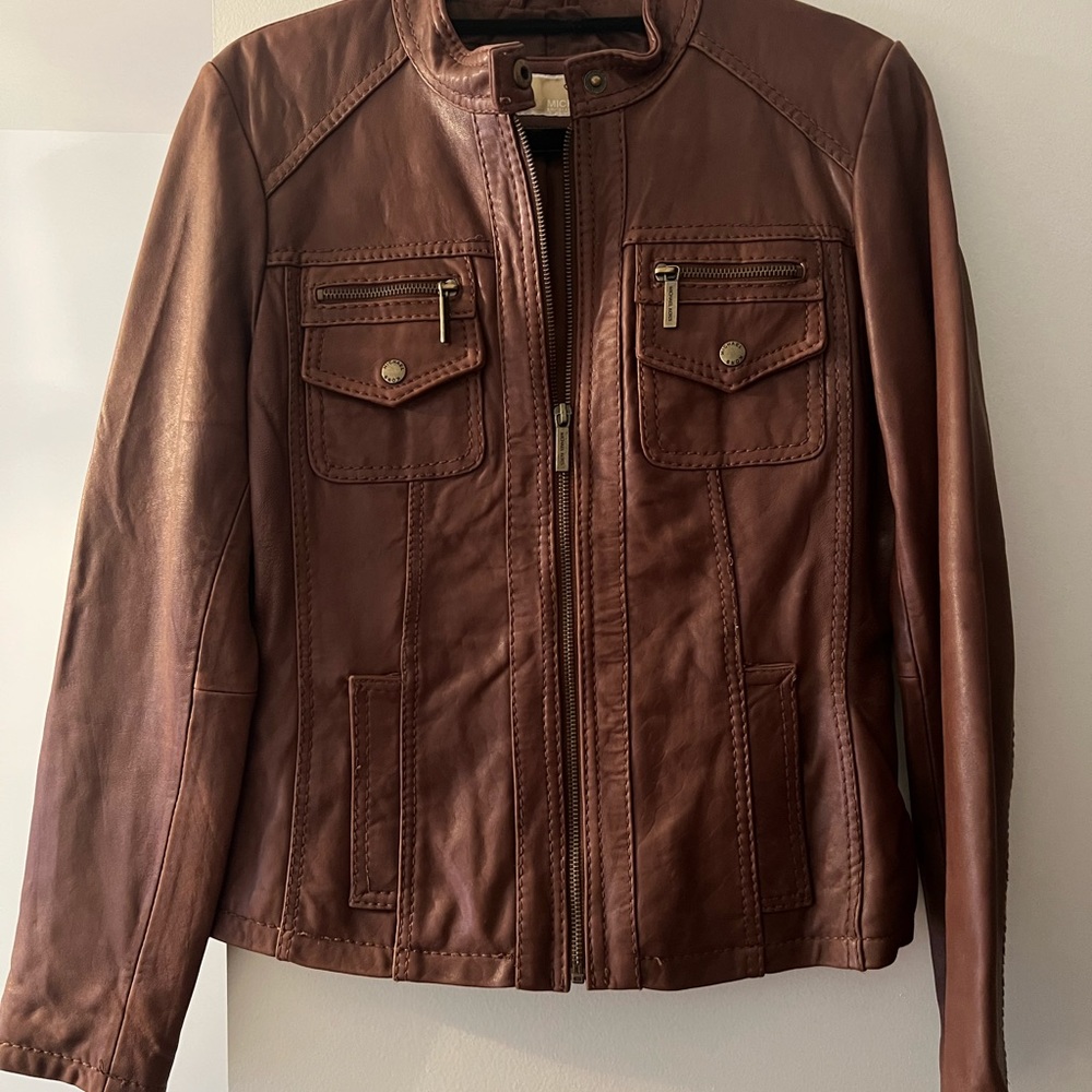 Size: M